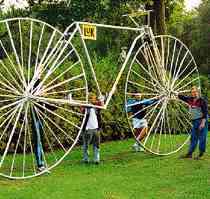 the largest bicycle (JPG, 9 kB)