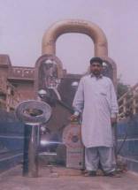 Giant Padlock made by Haji Javed Iqbal Khokar