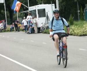 backwards cycler De Hart during his attempt